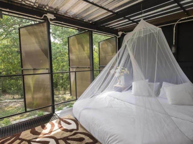 Himmapan Resort Koh Phayam Exterior photo