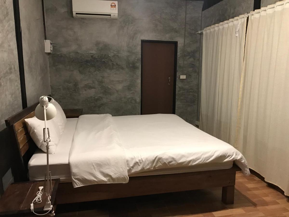 Himmapan Resort Koh Phayam Exterior photo