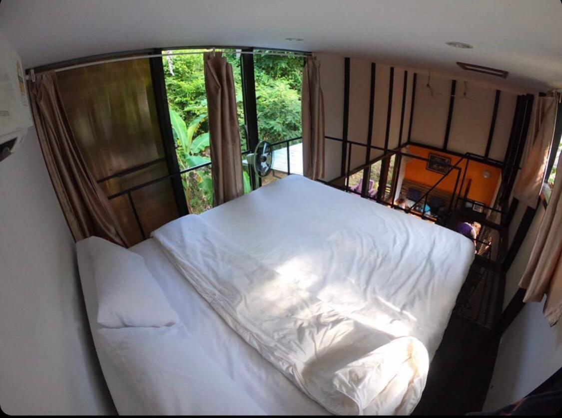 Himmapan Resort Koh Phayam Exterior photo